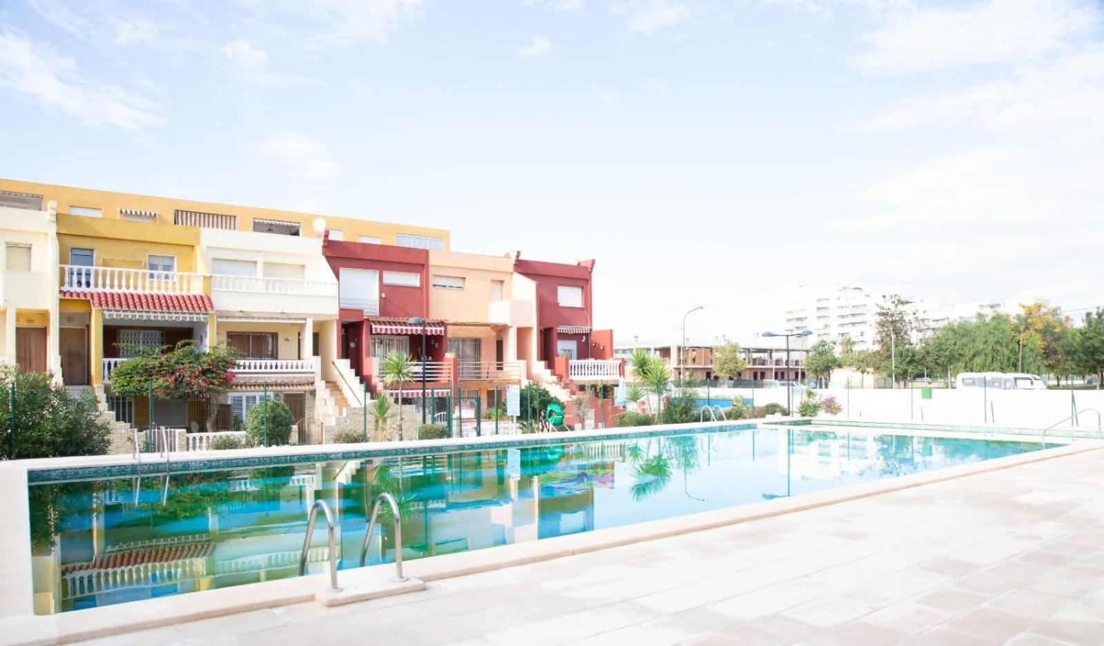 פובלה דה פארנאלס Summer Beach House מראה חיצוני תמונה