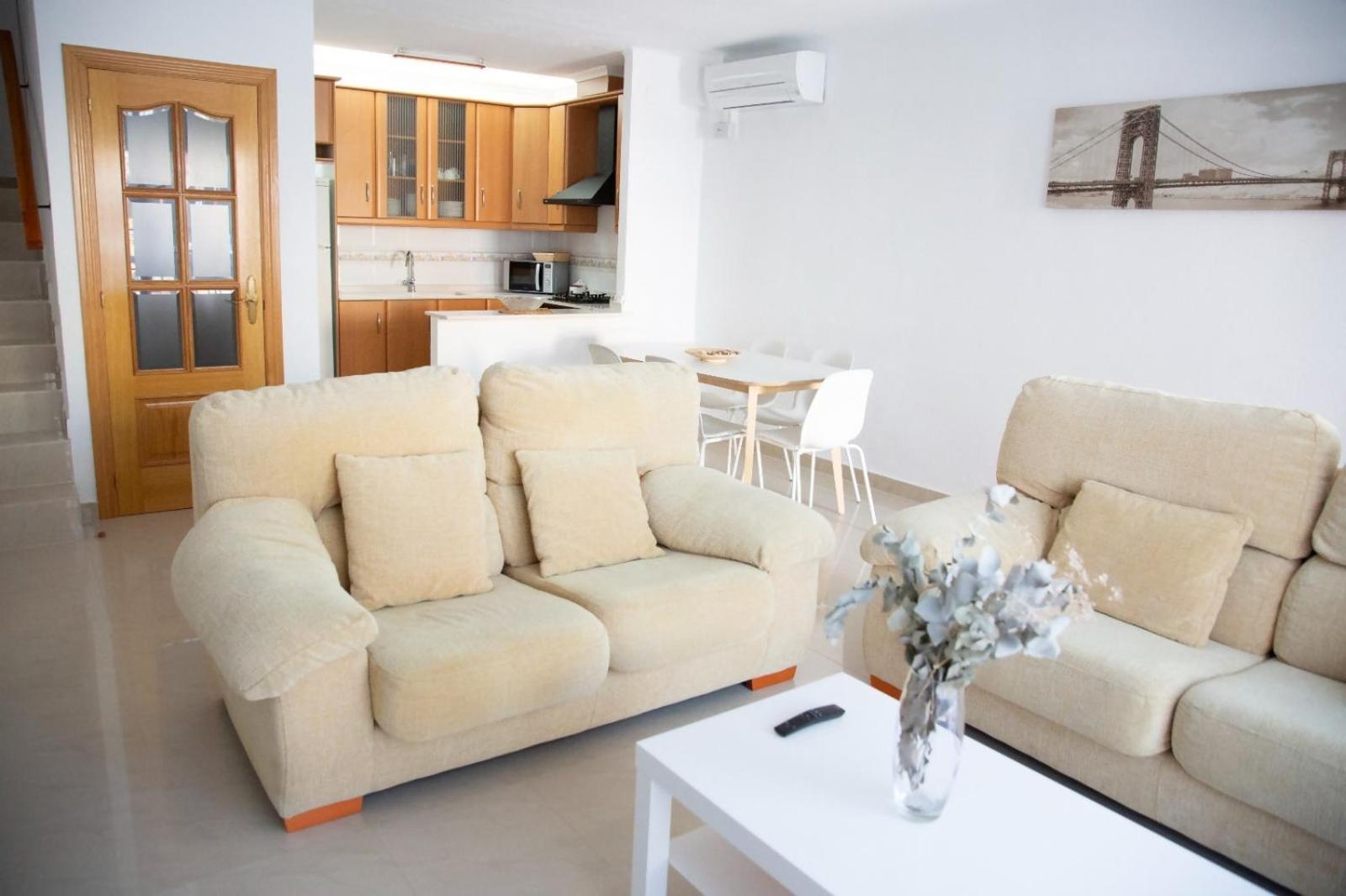 פובלה דה פארנאלס Summer Beach House מראה חיצוני תמונה